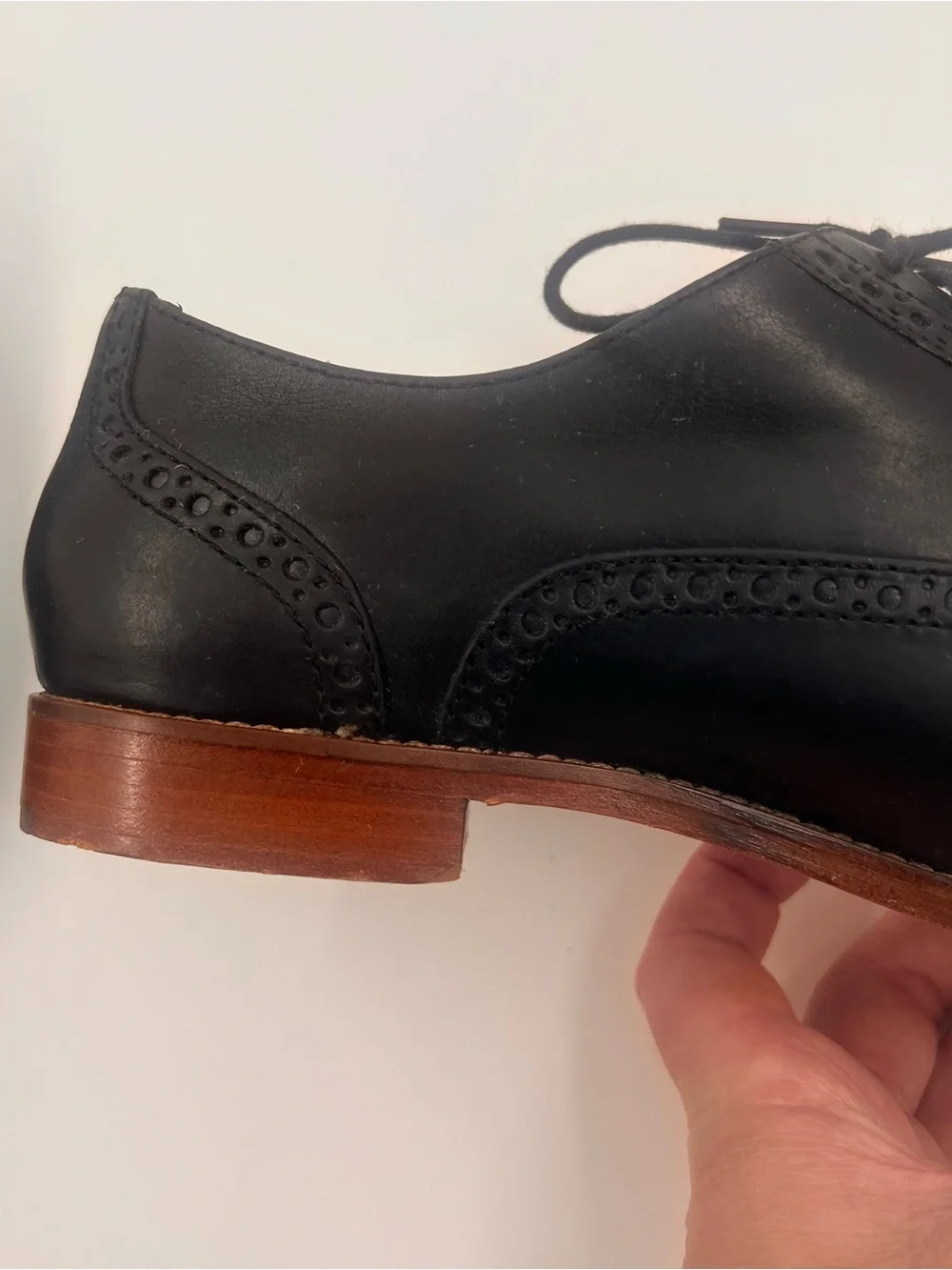 Cole Haan‎ Men’s Leather Wingtip Oxfords Black 10.5B Brogue D35722 Lace-Up